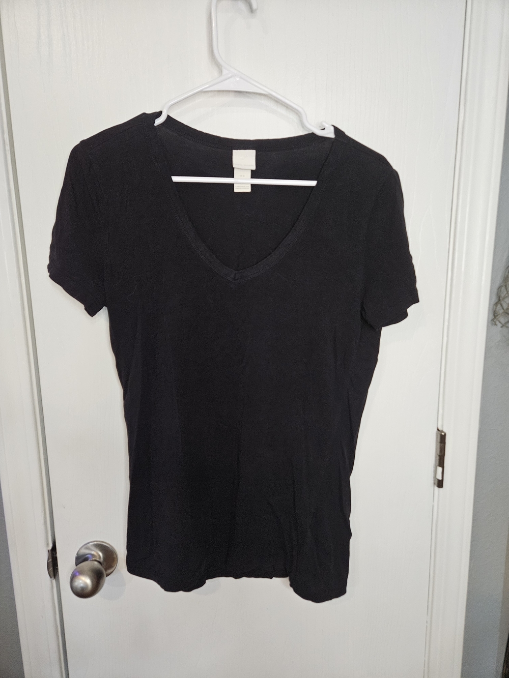 H&M Black V-Neck Short Sleeve Tee
